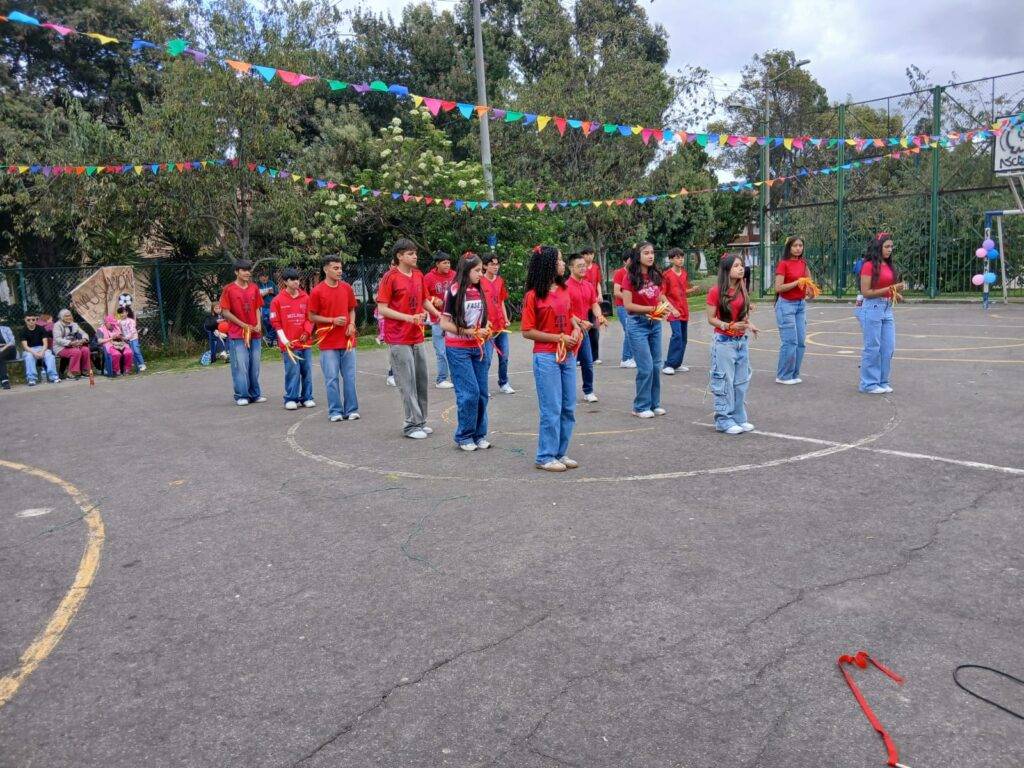Colegio cooperativo nuevo muzu inauguración juegos deportivos 2026